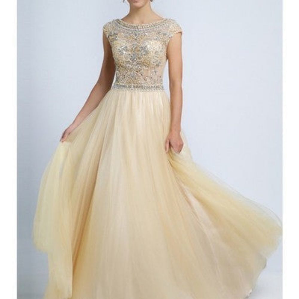 NWT Beaded Yellow/Tan Ball Gown Sz 4
